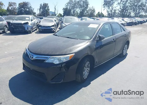 2012 Toyota Camry Se/Le/Xle z USA, uszkodzony, nr VIN 4T4BF1FK4CR217006